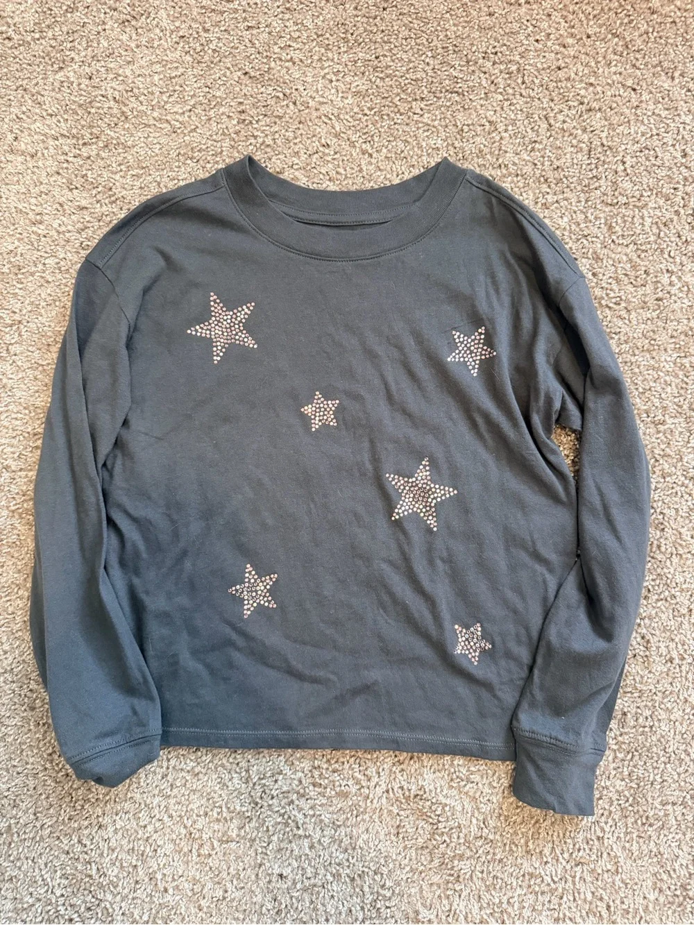 Gap girls long sleeve t shirt with crystal star appliqués size large gray
